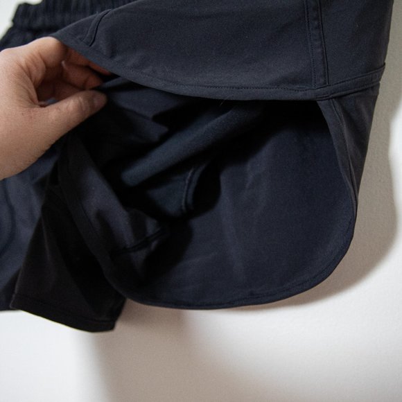 Lululemon Tracker Low-Rise Lined Short Black - Picture 4 of 4
